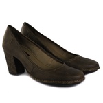 Sapato feminino Scarpin Salto Grosso de Couro Café J.Gean Outlet cod. EC0001