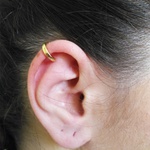 Brinco Piercing de Pressão Ear Hook Semijoia Banho de Ouro 18K 