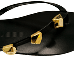 Chinelo Rasteirinha Miami em Couro Preto com Metais Orgânicos - Áine