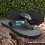 kit camiseta básica com chinelo flep flop Brasil acima de tudo e Deus acima de todos.