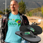 kit camiseta básica com chinelo flep flop Brasil acima de tudo e Deus acima de todos.