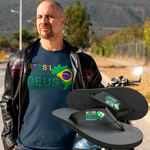 kit camiseta básica com chinelo flep flop Brasil acima de tudo e Deus acima de todos.