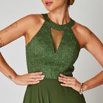 Vestido Longo Gola Americana Com Renda E Chiffon – Elegância Absoluta Para Festas E Casamentos Verde Oliva