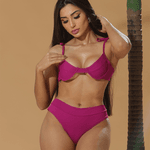Biquíni Retrô com Calcinha Hot Pant