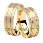 Aliança fosca intense de casamento ou noivado cravejada de diamante em ouro amarelo largura 7,6 mm