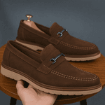 Mocassim Masculino Loafer Derby em Camurça - Café