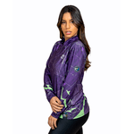 CAMISA FEMININA C.F BRASIL RUPTURA GRÁFICA LILAS COM VERDE