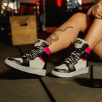 Bota de Treino Cheia de Marra Raptor Preta Branca e Fúcsia