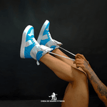 Bota de Treino Cheia de Marra Boxer Branco e Azul