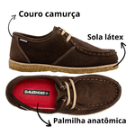 Sapato London Clássico em couro café, solado crepe em látex, palmilha anatômica.