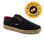 Sapato Safári Sport em couro preto, solado em borracha e palmilha anatômica.