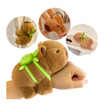 Pelúcia Pulseira Capivara