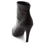 Bota Cano Médio Bico Fino Preto