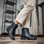 Bota Coturno Feminino Cano Médio Com Atacador e Zíper Lateral ELT 9603A - Preto