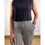 Cropped Madonna Preto
