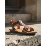 Sandália Rasteira em Couro Café Color