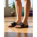 Sandália Rasteira em Couro Preto