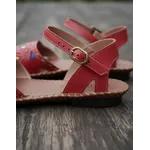 Sandália Rasteira em Couro Vermelho