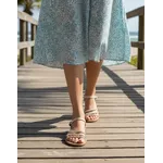 Sandália Rasteira em Couro Nude strass