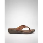 Sandália Rasteira em Couro Conhaque