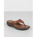 Sandália Rasteira em Couro Conhaque
