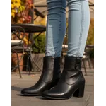 Bota Feminina Cano Curto Couro legítimo Preto Salto Bloco