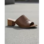 Sandália de Salto em Couro Conhaque