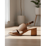 Sandália de Salto em Couro Conhaque