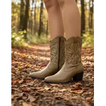 Bota Feminina Western Couro Legítimo Avelã Salto Bloco Texana 8805