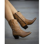 Bota Feminina Western Couro Legítimo Avelã Salto Bloco Texana 8805