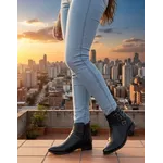 Bota Feminina Cano Curto Couro Legítimo Preto