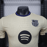Camisa Barcelona Away 25/26 - Bege - Jogador Masculina Edição Kobe Bryant