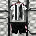 Conjunto Infantil Juventus Home I 25/26 - Branco e Preto