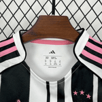 Conjunto Infantil Juventus Home I 25/26 - Branco e Preto