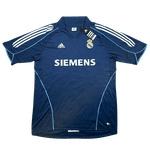 Camisa Retrô Real Madrid Away II R. CARLOS 3 - 2005-06