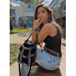 bolsa bucket em nylon preto com hotfix nicole