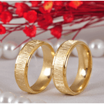 Par de Alianças Ouro 18K Trabalhada 6 mm