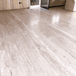 Marmore travertino escovavado resinado - 80x80cm