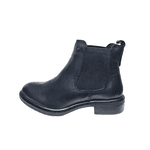 bota em couro preto