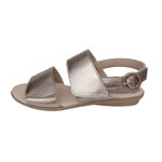 sandália conforto metalizada