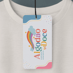 TAGS PERSONALIZADAS ALTO RELEVO + VERNIZ LOCALIZADO FRENTE - Verso padrão.