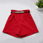 Short Alfaiataria Com Cinto Vermelho