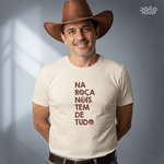 Camiseta Na Roça Tem de Tudo Bege