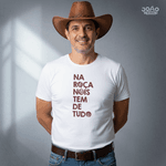 Camiseta Na Roça Tem de Tudo Branca