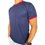 Camiseta Unissex Azul Marinho com Gola e Manga em Vermelho