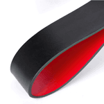 Chibata Moderna em Preto com Detalhes em Vermelho