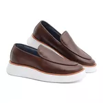 7700 Mouro Alaska Gelo