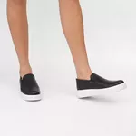 5513 Slip On Masculino Em Couro Milao Preto