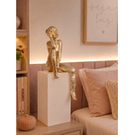 Enfeite Decorativo Escultura Poliresina Menina Sentada