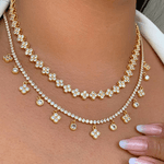 Chocker na zircônia com ponto de luz e trevo